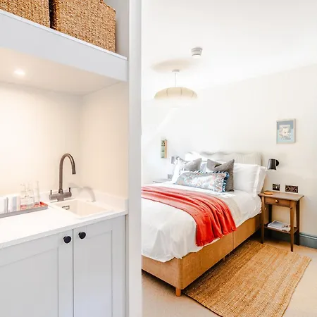 The Willows Boutique By I-stay 아파트호텔