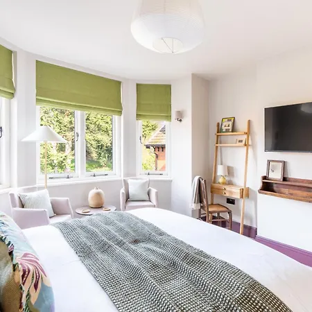 The Willows Boutique By I-stay