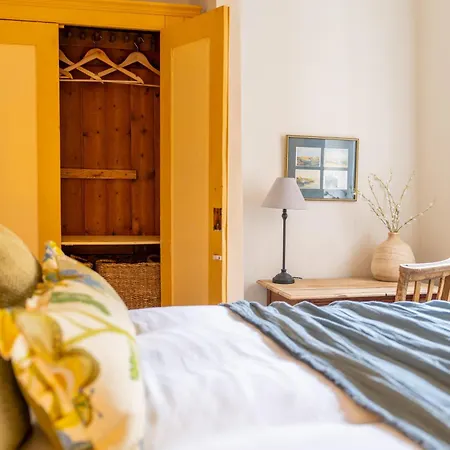 The Willows Boutique By I-stay 아파트호텔 휫비