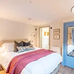Aparthotel The Willows Boutique By I-stay
