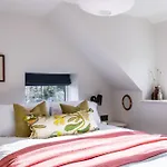 The Willows Boutique By I-stay Whitby