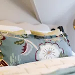 The Willows Boutique By I-stay Whitby