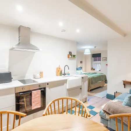 The Willows Boutique By I-stay 3* 惠特比