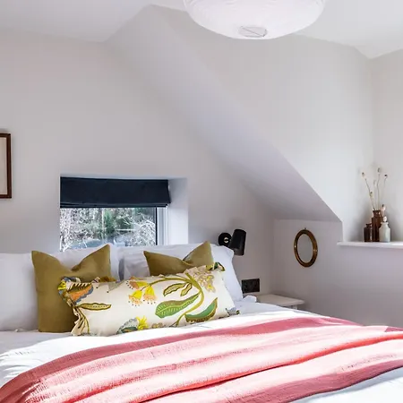 The Willows Boutique By I-stay Whitby