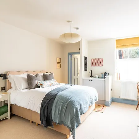 Apart-hotel The Willows Boutique By I-stay