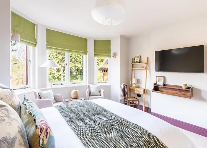 The Willows Boutique By I-stay